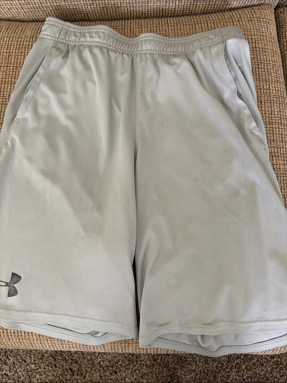 Under Armour Men’s Light Gray Athletic Shorts with Logo